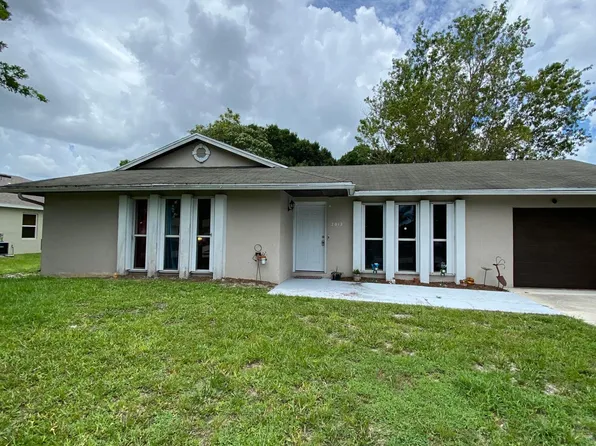 2012 SW Cameo Boulevard, Port St Lucie, FL 34953