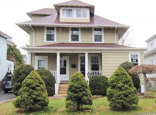 131 Byram Rd, Greenwich, CT 06830