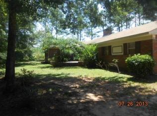 183 E Grove Hill Ave, Grove Hill, AL 36451
