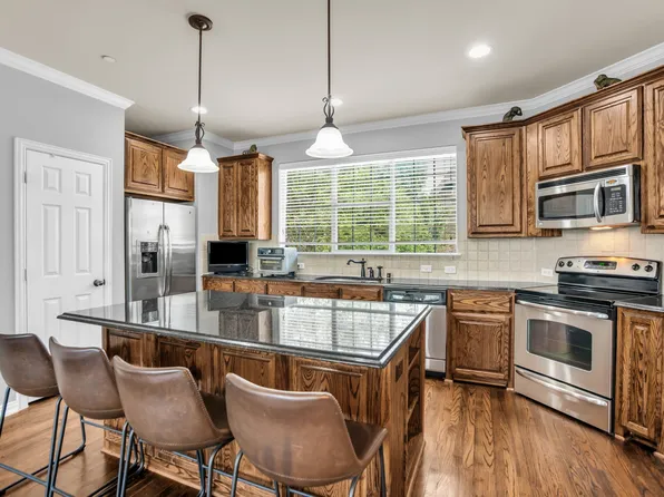 2700 Club Ridge Dr APT 1, Lewisville, TX 75067