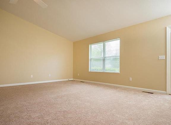 3rd image of 710 Leann Dr
