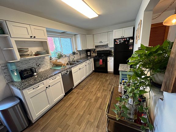 2nd image of 235 Sapling Way