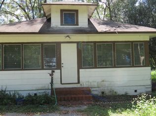 127 W Yardley Rd, Pomona Park, FL 32181