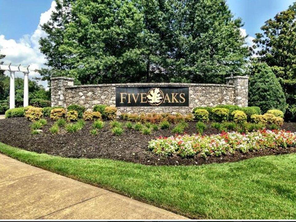 1st image of 632 Five Oaks Blvd