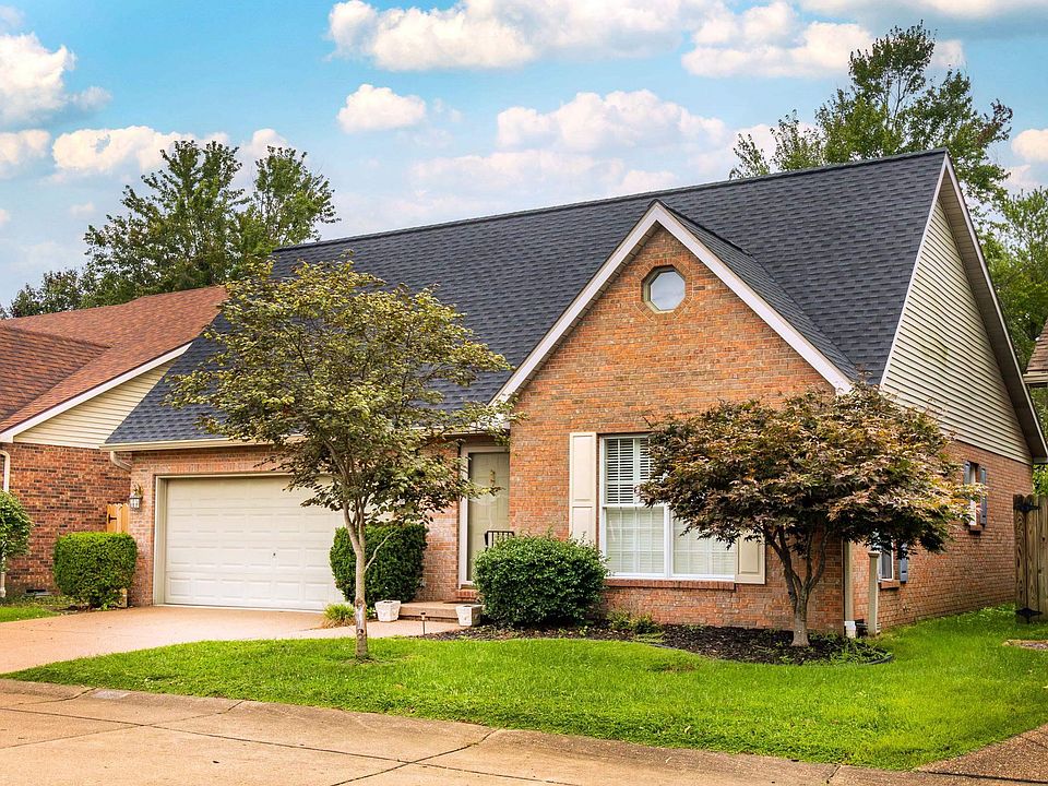 1st image of 421 Hollybush Ln