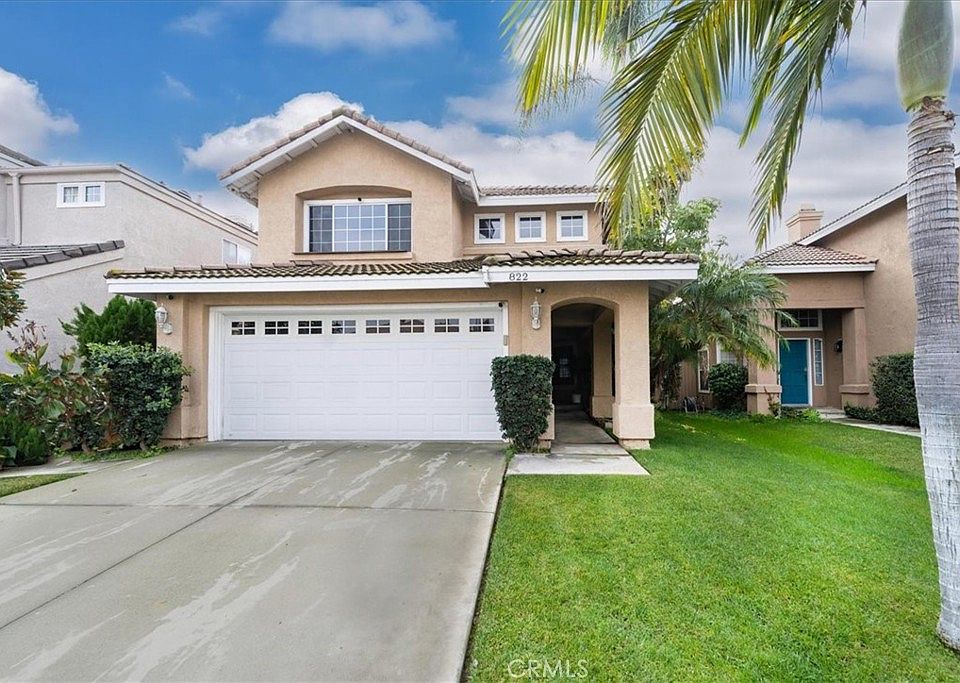 1st image of 822 Oakhurst Dr