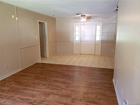 2nd image of 9520 Pine Cove Dr