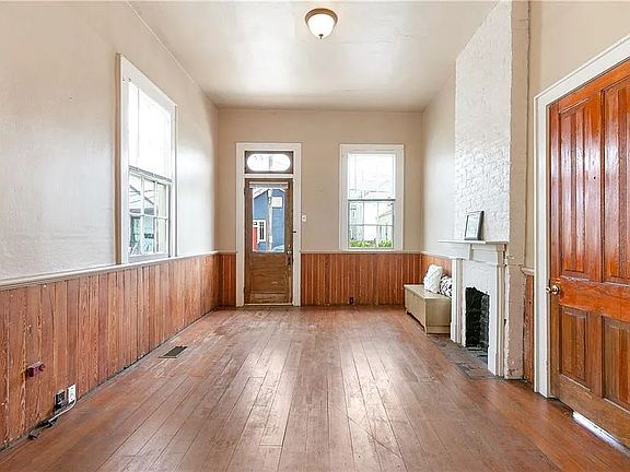 3rd image of 4906 Tchoupitoulas St