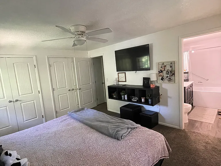 255 Temple Ave #10 — Photo 5