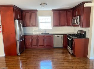 1054 Bond St, Elizabeth, NJ 07201