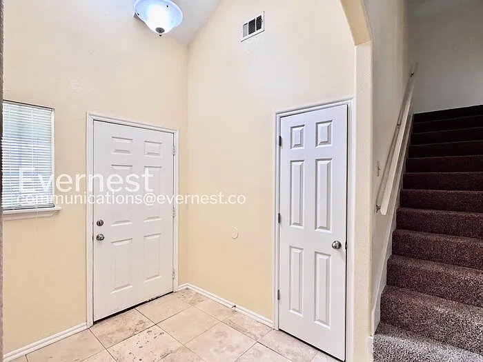 20241 E 43rd Pl S — Photo 4