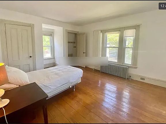 2nd image of 80 Curtis St #1B
