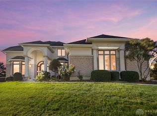 2695 Bent Creek Ct, Dayton, OH 45431