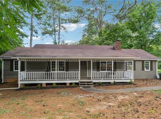 1855 Highpoint Rd, Snellville, GA 30078