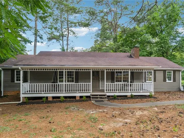 1855 Highpoint Rd, Snellville, GA 30078