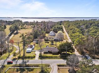 1041 Highway 101, Beaufort, NC 28516