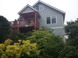 2732 47th Ave SW, Seattle, WA 98116