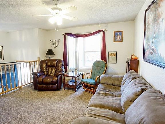 5th image of 1514 SE 15th Pl