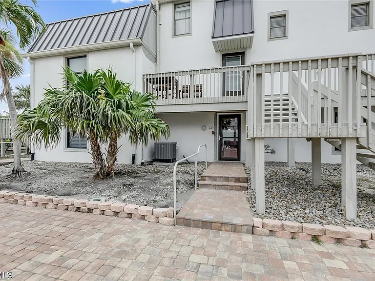 760 Sextant Dr #321 — Photo 17