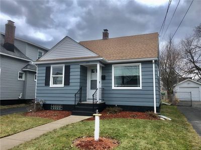 246 Winthrop Rd, Syracuse, NY, 13206