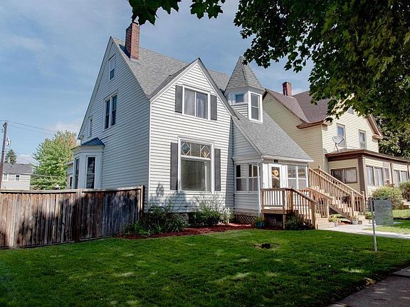 4th image of 1113 Minnehaha Ave E #1