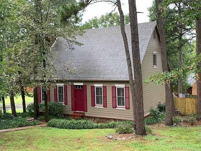 1st image of 16 Water Oak Ln