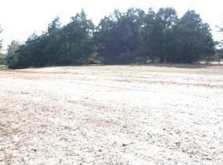 63 Hubbard Ln, Russellville, AR 72802