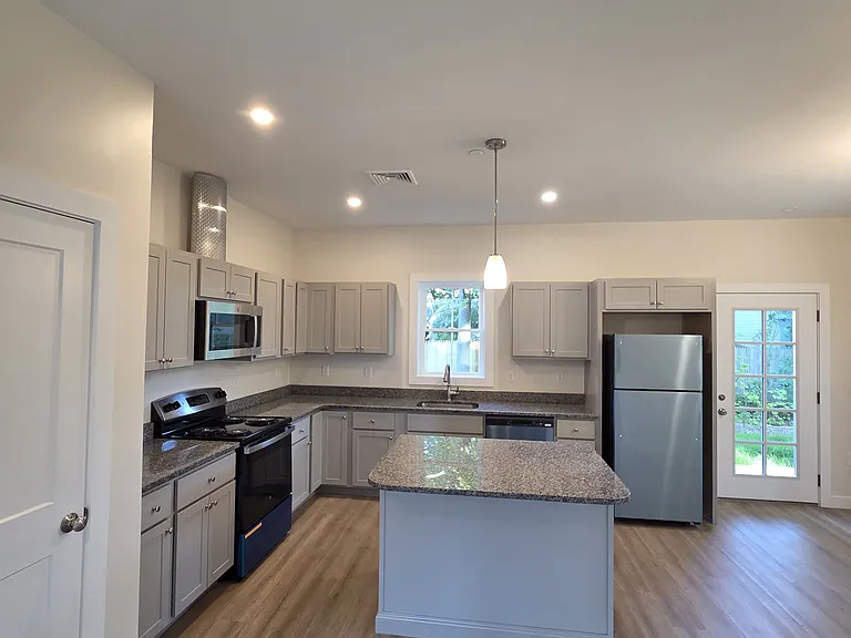 14 Beaver Way #C — Photo 1