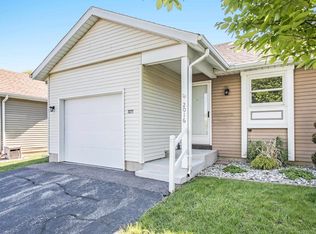 2016 Poppy Ct, Mishawaka, IN