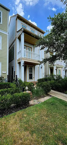 11 Rafters Row Photo 1