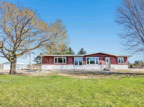 9362 Morgan Marsh Rd, Oconto Falls, WI 54154