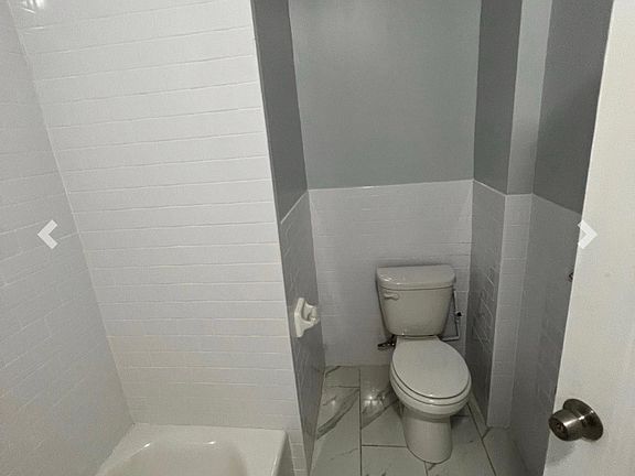 5th image of 2803 Kennedy Blvd #C20