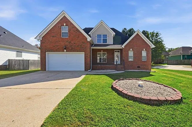 4 bed, 2.5 bath, 2150 sqft, $2,595 — Photo 1
