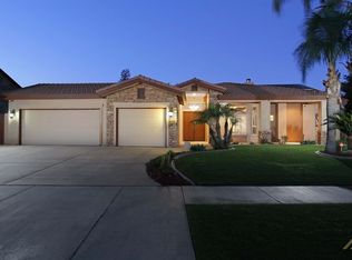 10208 Ashbourne Dr, Bakersfield, CA 93312