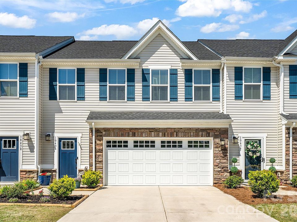 1st image of 10436 Dalton Woods Ct #17