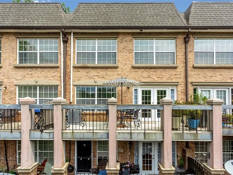 6980 Roswell Rd #B6 — Photo 26