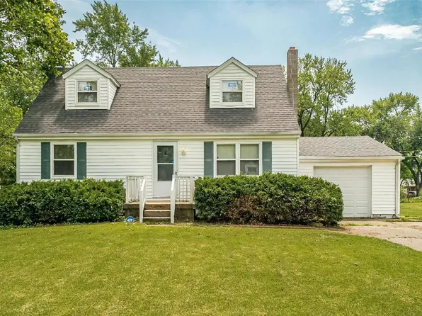 12060 Larimore Rd, Saint Louis, MO 63138