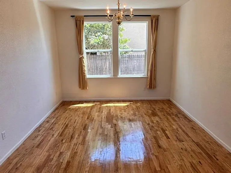 5663 Lolet Way — Photo 7