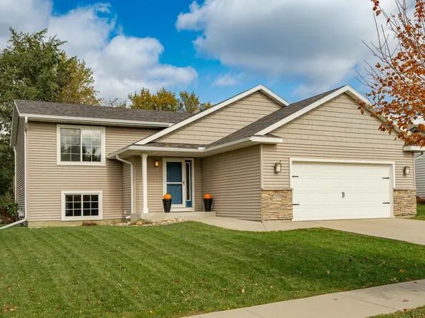 2539 Stacy St SE, Rochester, MN 55904