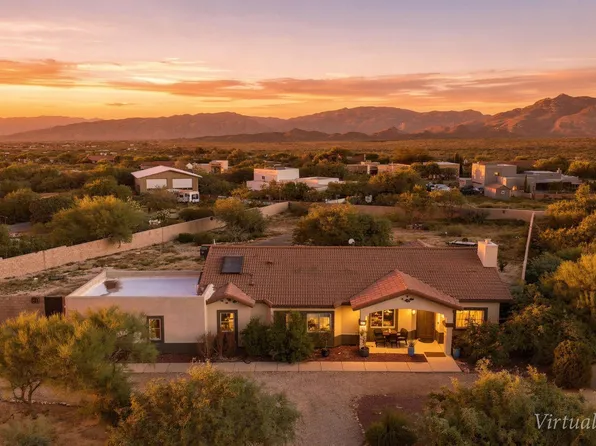 220 N Slate Dr, Vail, AZ 85641