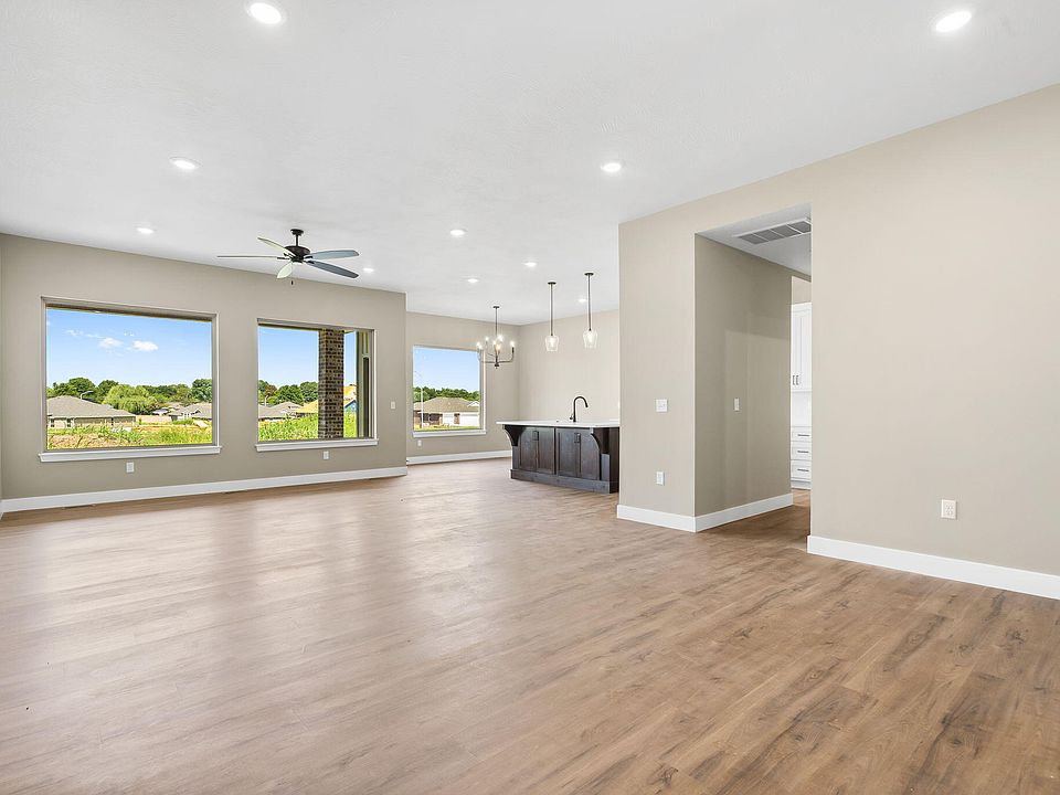 5243 Logan Drive, Battlefield, MO 65619 | Zillow
