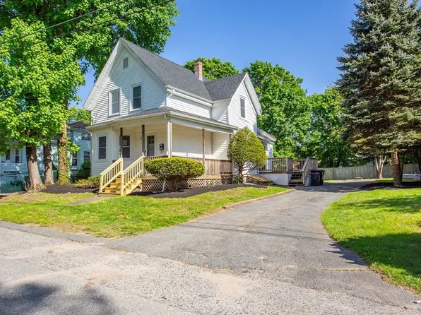 71 Claremount Ave, Brockton, MA 02302