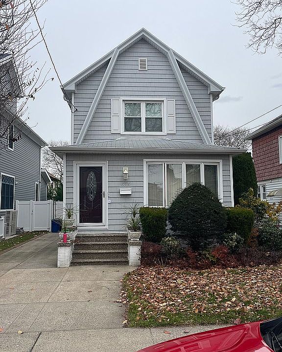 1st image of 1735 Kimball St