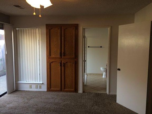4th image of 7568 N Anna St APT 101
