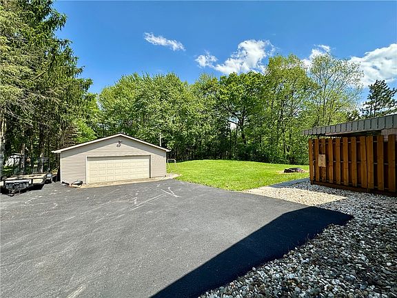 5th image of 3442 Carmela Dr