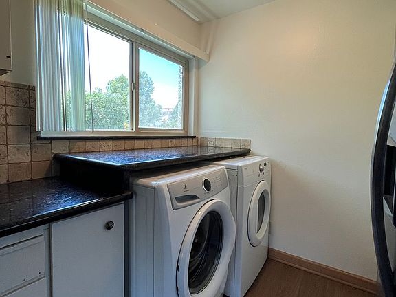 5th image of 23633 Park Capri Unit 28