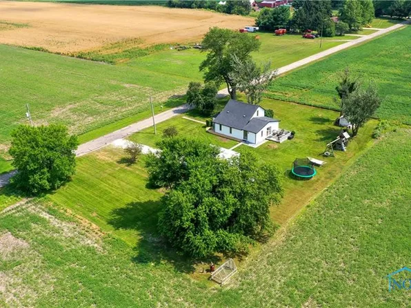 15734 Painter Rd, Defiance, OH 43512