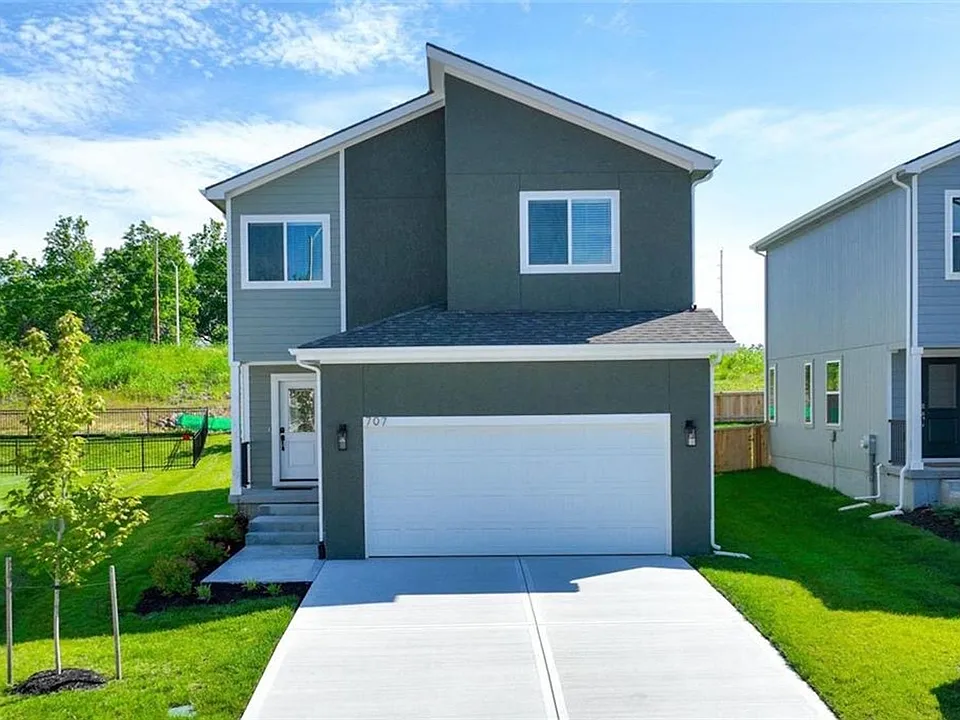 707 Glenn Cir