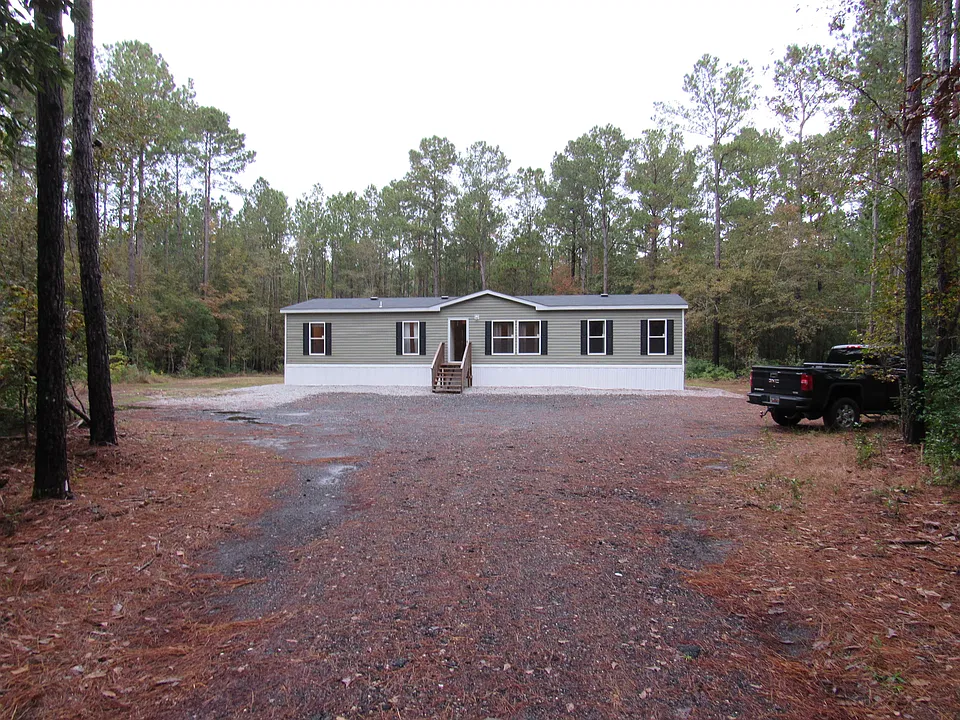 107 Sand Piper Ln W