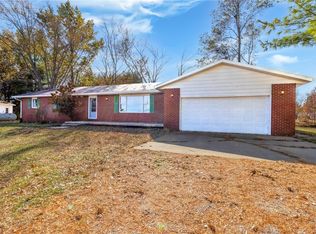 7340 E 800th Ave, Newton, IL 62448